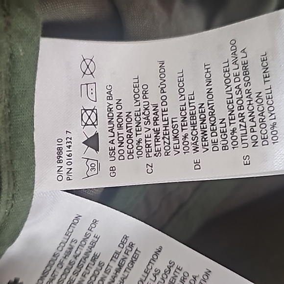 H&M conscious collection olive green jacket with gemstone pockets - Picture 5 of 5